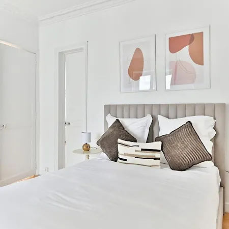 Charming Very Spacious Apartment, 9ème * Parigi