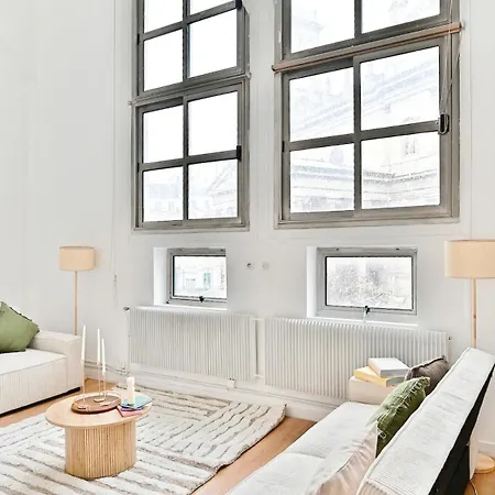 Charming Very Spacious Apartment, 9ème *